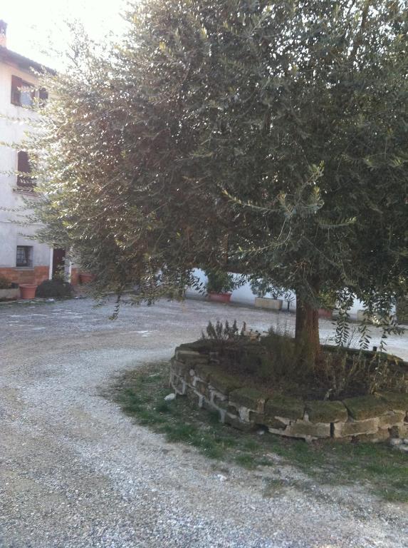 Agriturismo Licensi Del Bresa Villa Monzambano Bilik gambar
