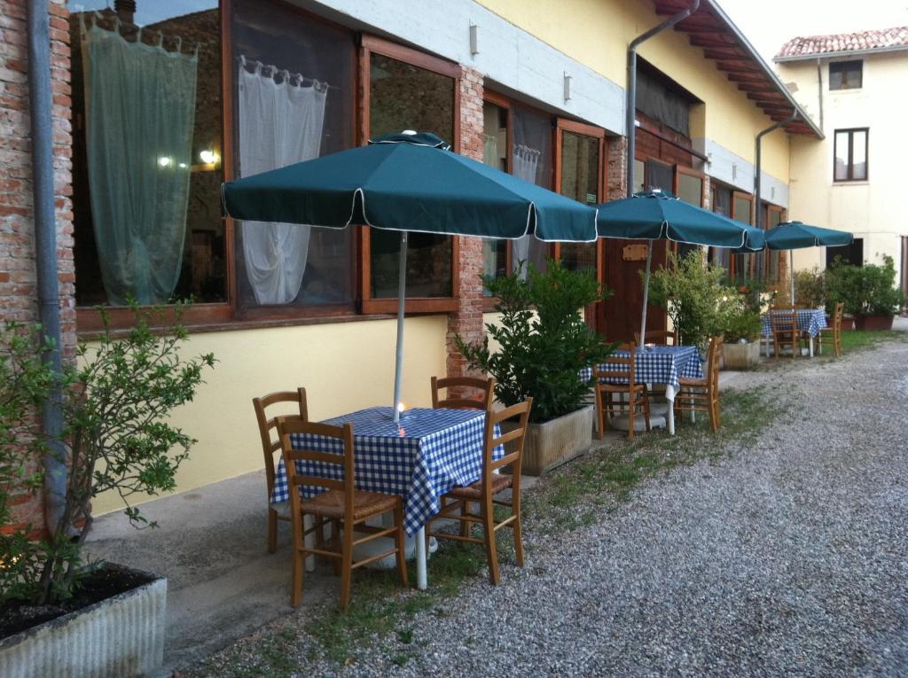 Agriturismo Licensi Del Bresa Villa Monzambano Bilik gambar