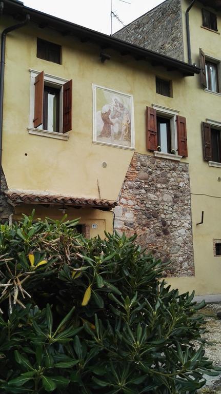 Agriturismo Licensi Del Bresa Villa Monzambano Luaran gambar