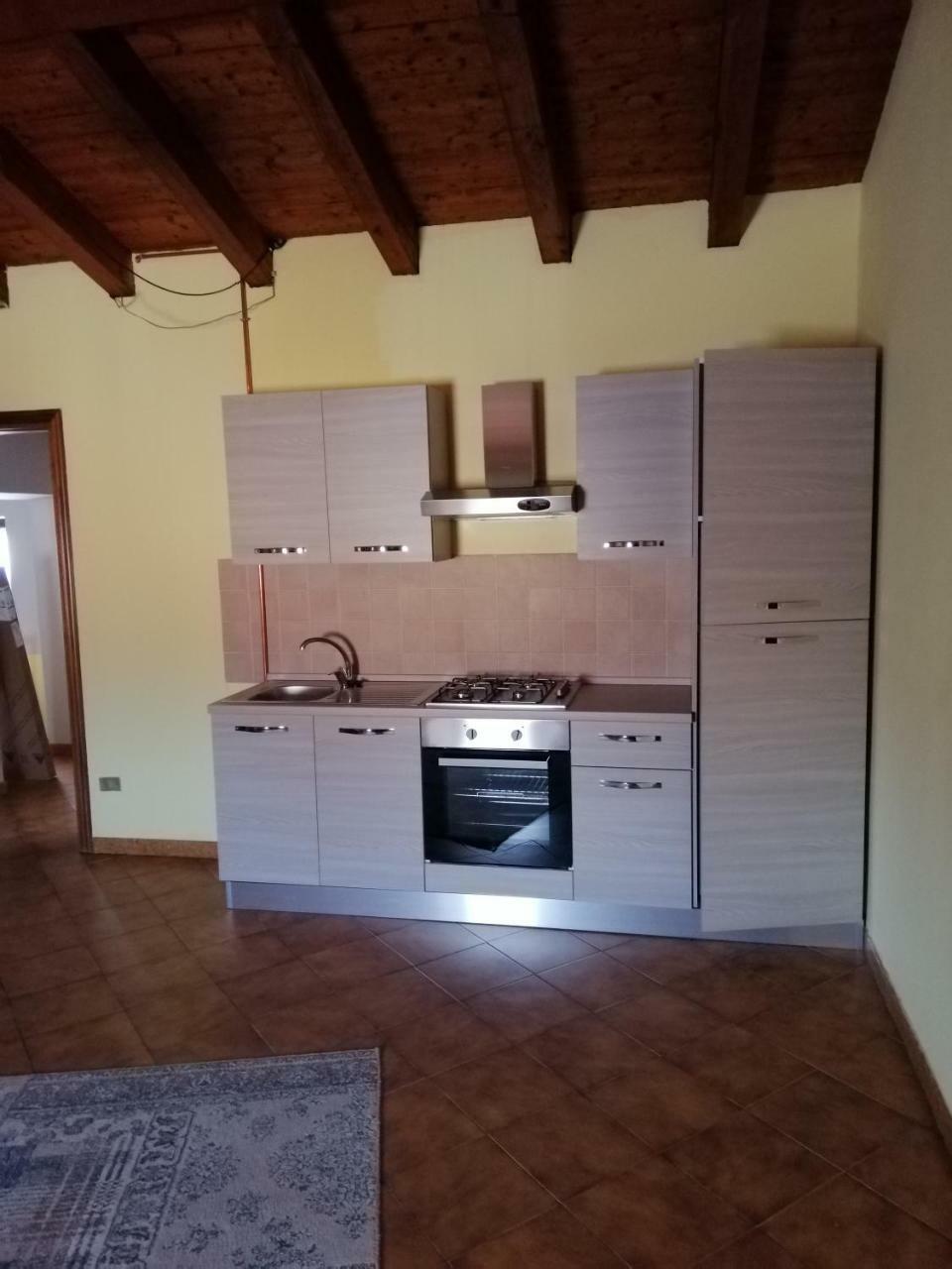 Agriturismo Licensi Del Bresa Villa Monzambano Luaran gambar